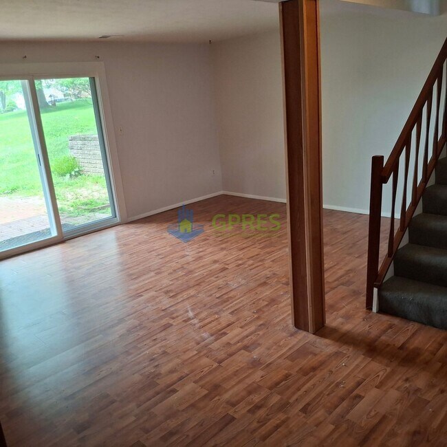 Building Photo - 111 Lebeouf Dr