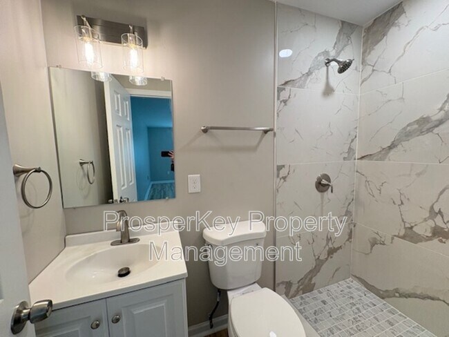 Building Photo - 5613 Pollman St