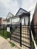 Building Photo - 1056 N Parkside Ave