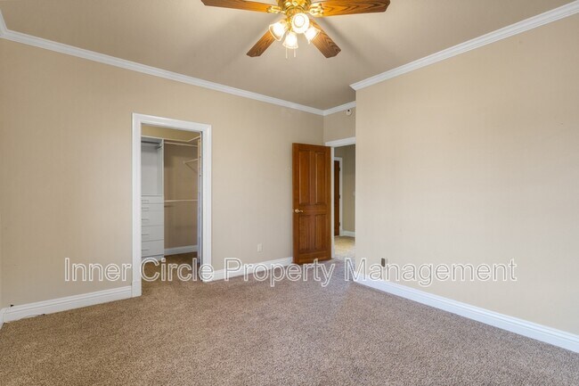 Building Photo - 5771 Gateway Ct
