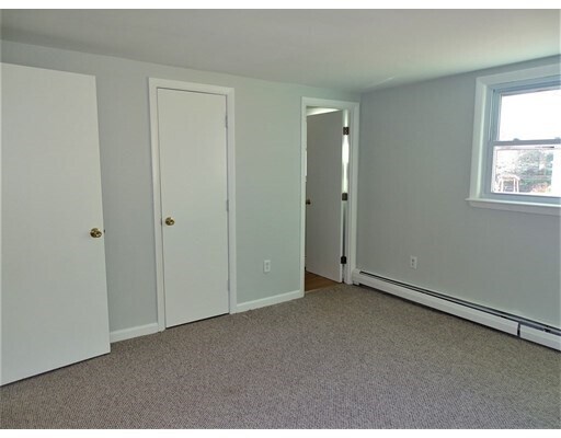 Building Photo - 52 Flanders Rd