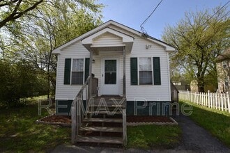 Building Photo - 409 Hunter St