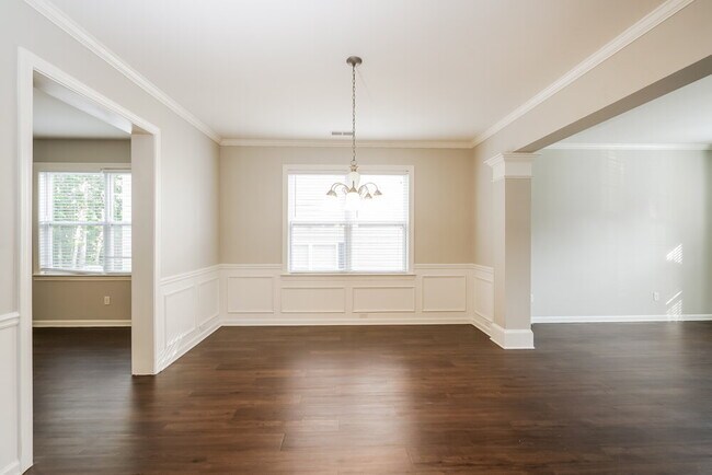 Building Photo - 3073 Greymont Cloister