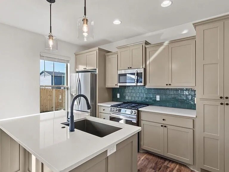 Building Photo - 3104 Bethany Ln