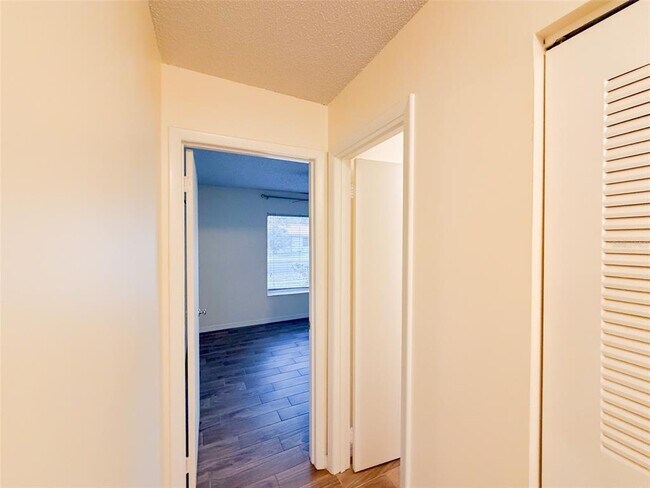 Building Photo - 10319 Matchlock Dr