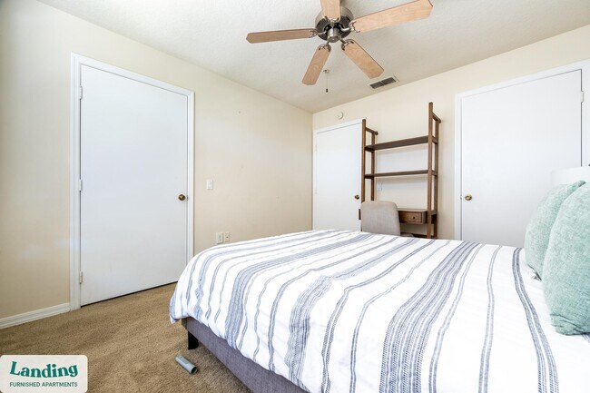 Building Photo - 4148 53rd Ave W