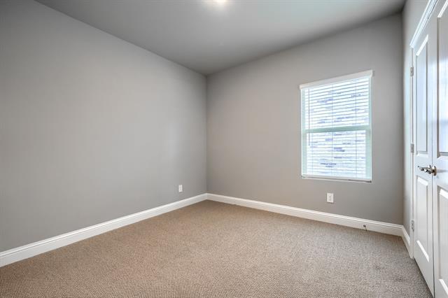 Building Photo - 1206 Booker Dr