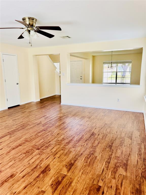 Building Photo - 303 Wegstrom St