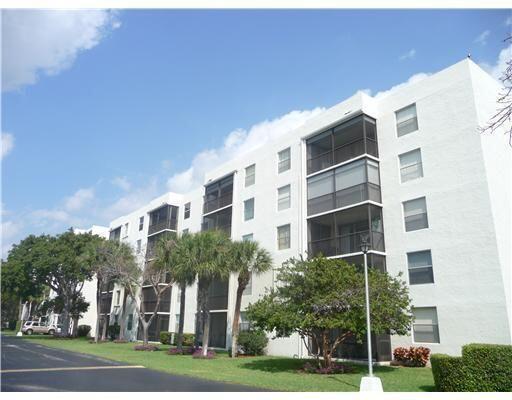 Building Photo - 5280 NW 2nd Ave
