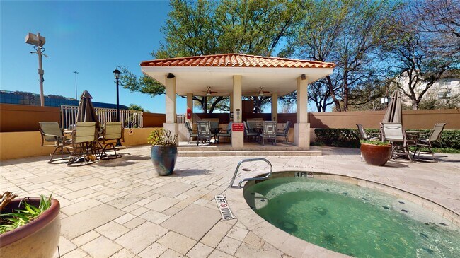 Building Photo - 3525 Sage Rd