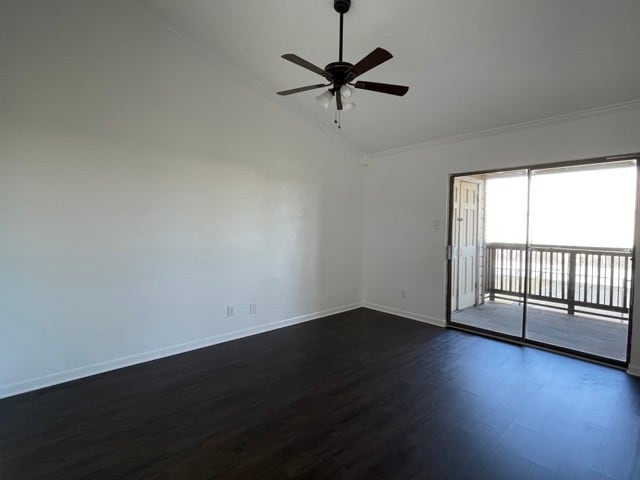 Building Photo - 2310 Capitan Dr