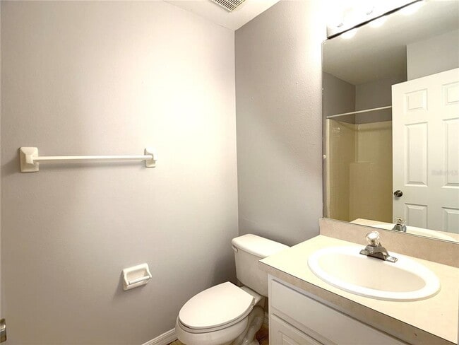 Building Photo - 732 Casterton Cir