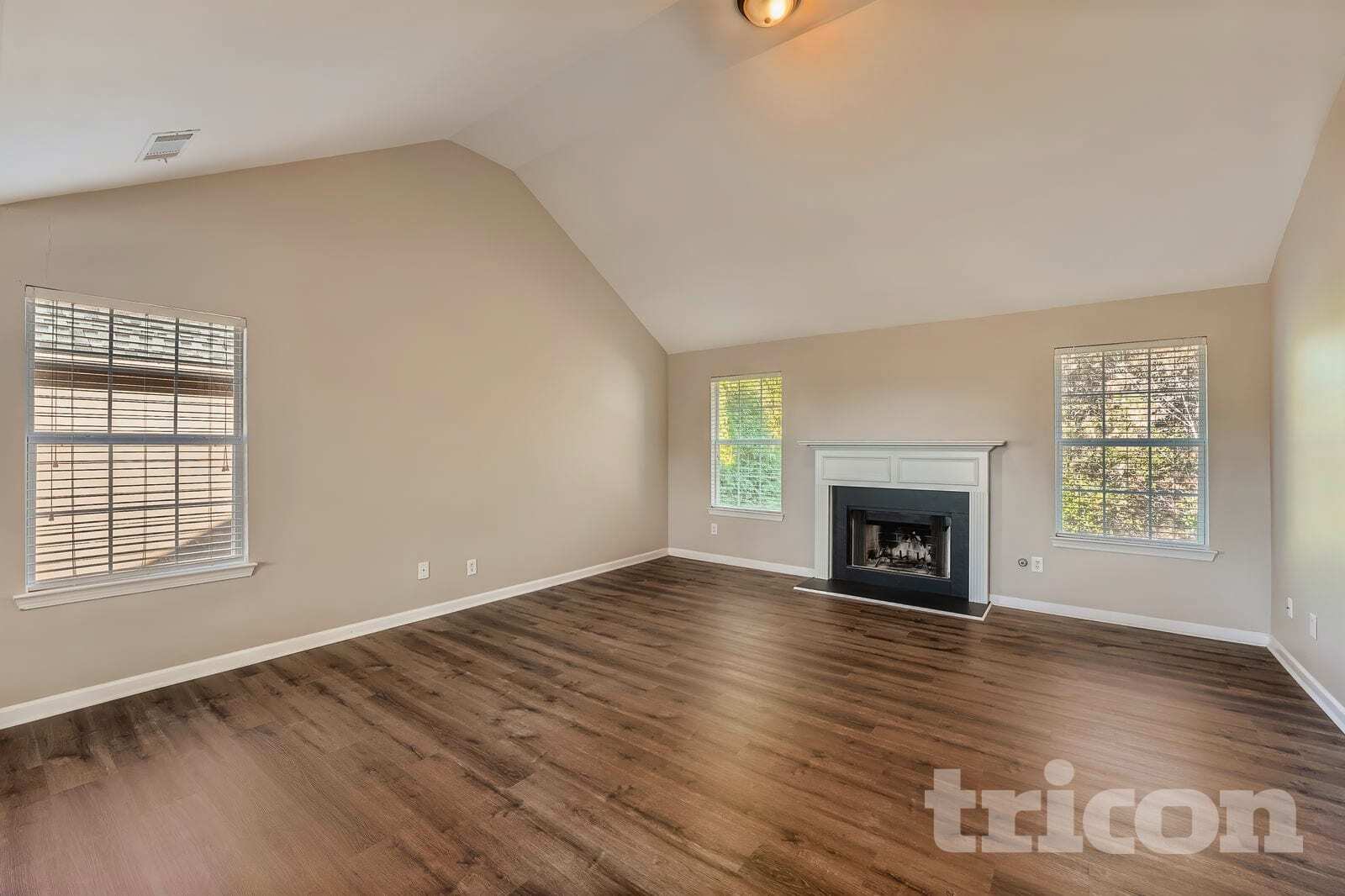 Building Photo - 5190 Hopewell Manor Dr