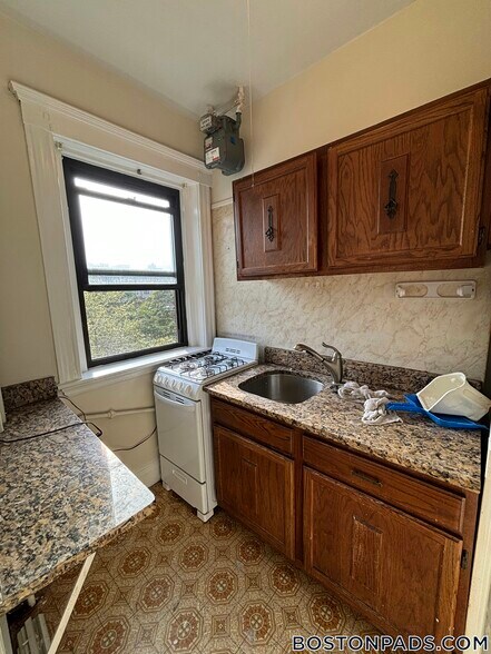 Building Photo - 17-19 Washington St.