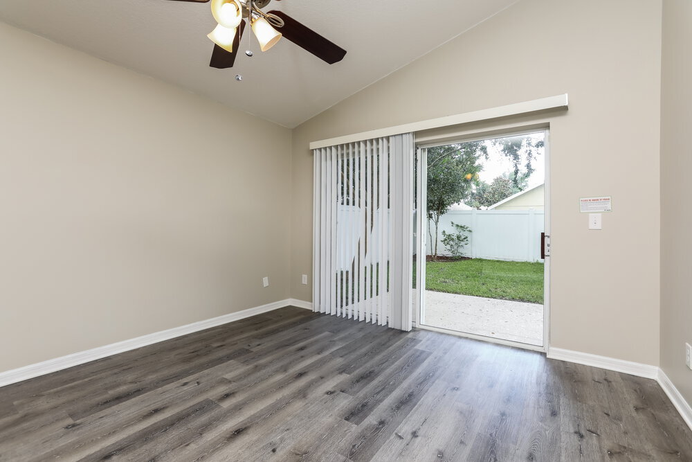 Building Photo - 2016 Briarcliff Cir