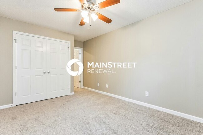Building Photo - 3 Bedroom Pet-Friendly Home in Fuquay-Vari...