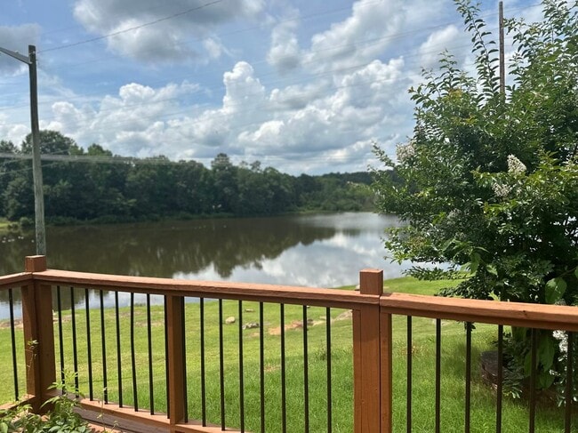 Building Photo - 6686 Browns Mill Ferry Dr