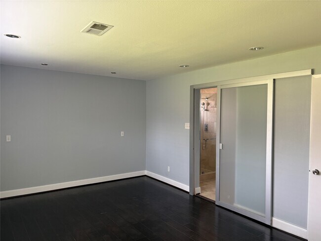 Building Photo - 11703 Triola Ln