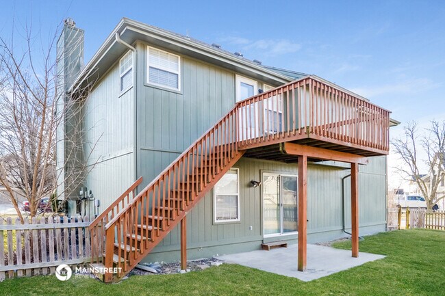 Building Photo - 618 Canter St