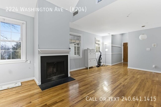 Building Photo - 2224 Washington Ave
