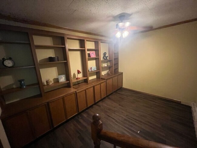 Building Photo - 2816 Orlando Rd