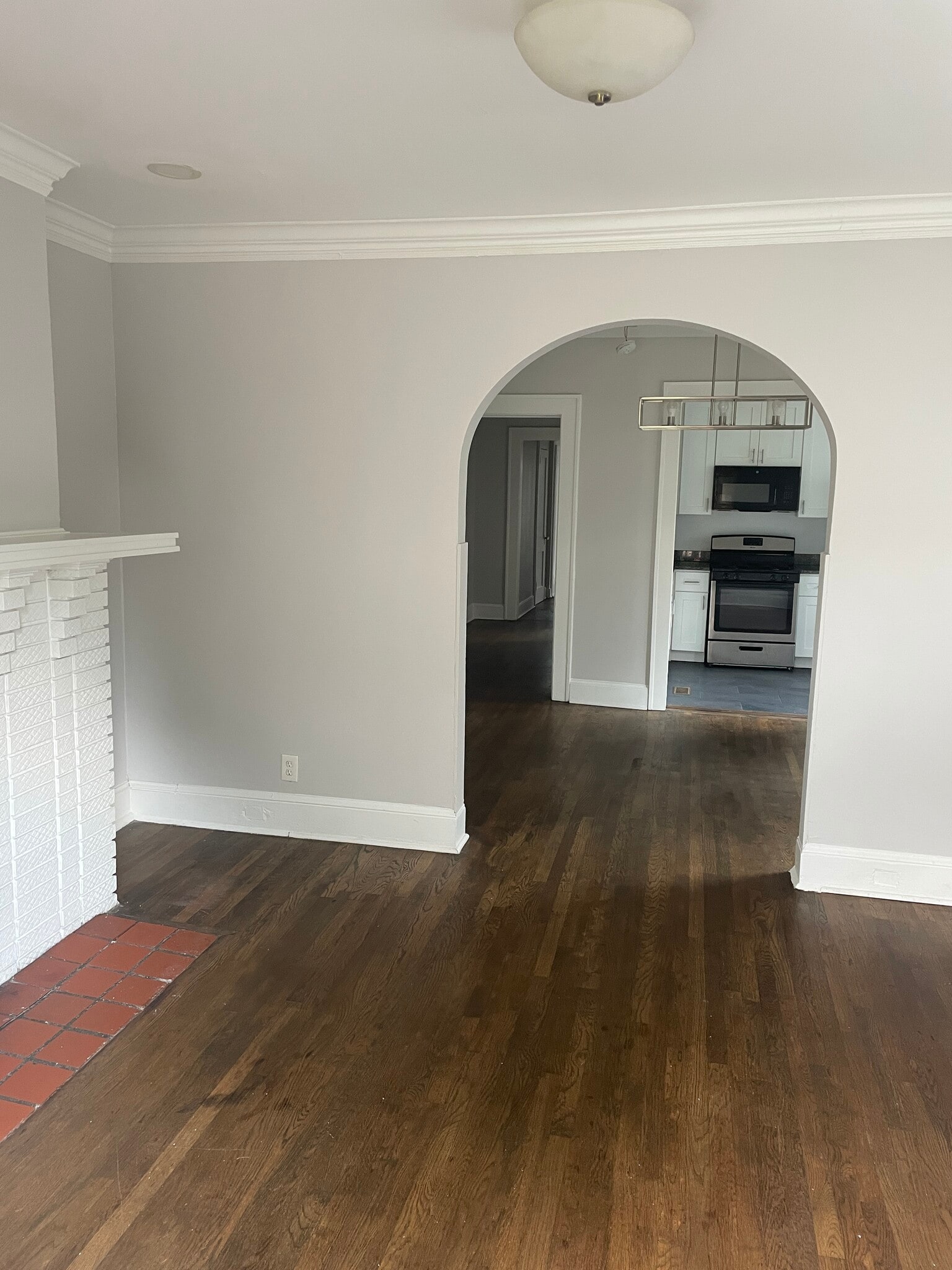 Building Photo - 998 Woodbourne Dr SW