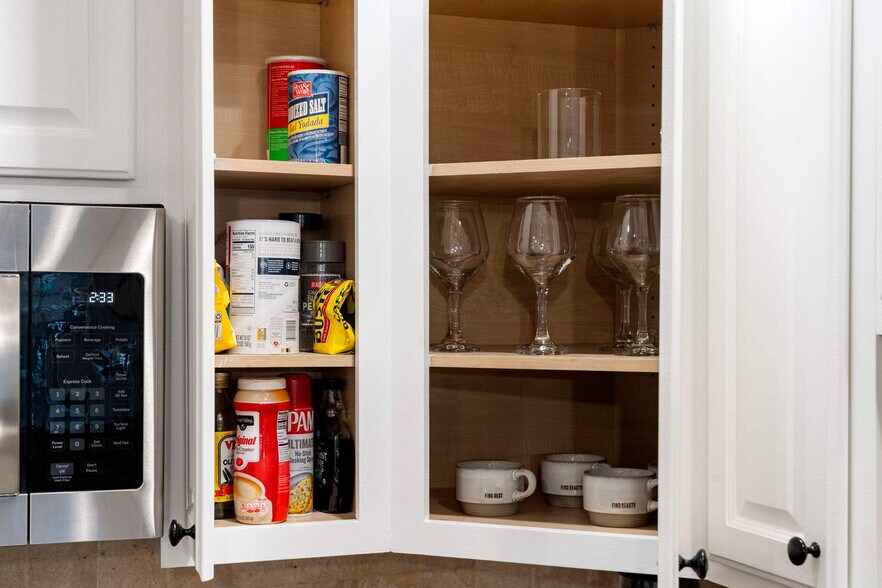 Building Photo - 1909 S Michigan Ave