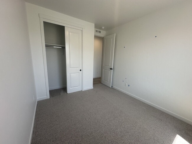 Building Photo - Brand New 4 Bed 2 Bath Home!