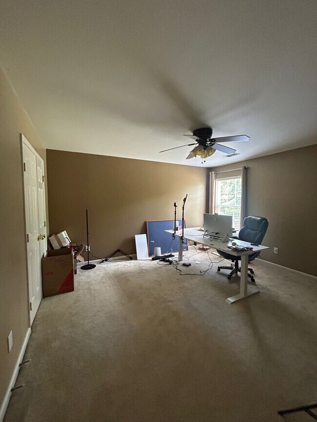 Building Photo - 108 Ivory Glen Ct