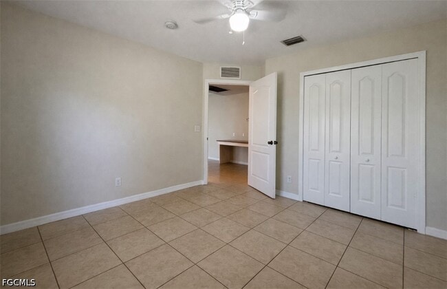 Building Photo - 2010 NE 13th Pl