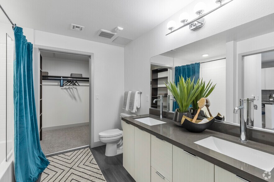 1 BR, 1BA - High Line at Hughes Center Apartments