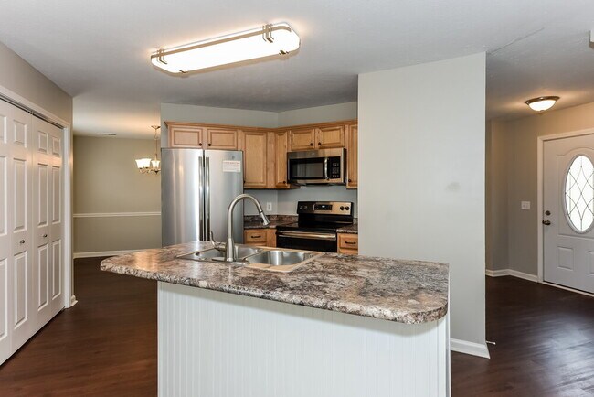 Building Photo - 3066 Ace Wintermeyer Dr