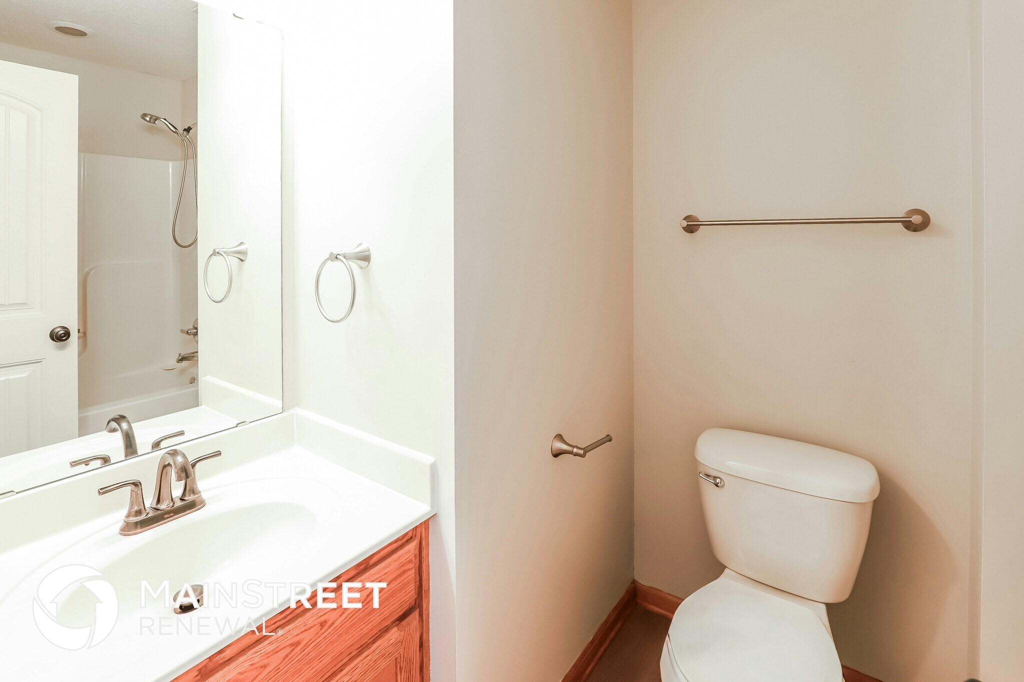 Building Photo - 503 Lake Meadows Dr