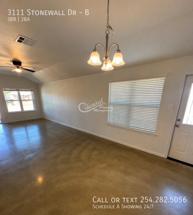 Building Photo - 3111 Stonewall Dr