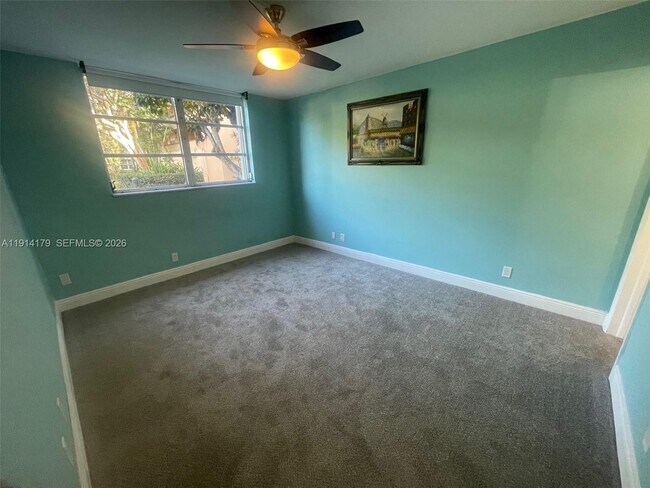 Building Photo - 4500 N Federal Hwy