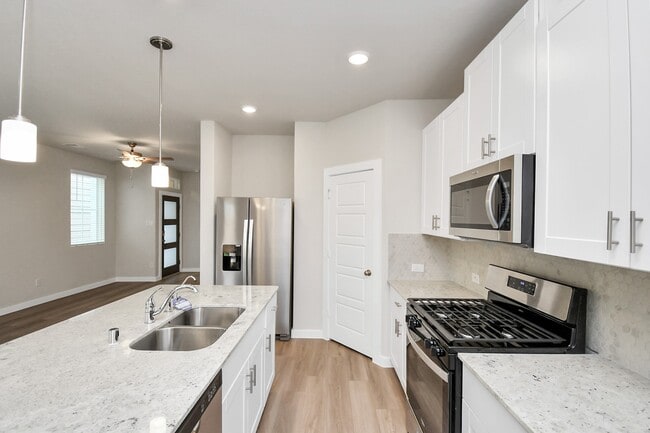 Building Photo - 8408 Rising Stream Dr