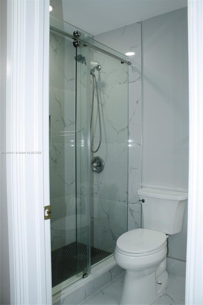 Building Photo - 1096 Fairfield Meadows Dr