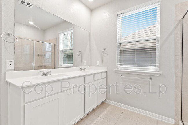 Building Photo - 11627 Troubadour Trl