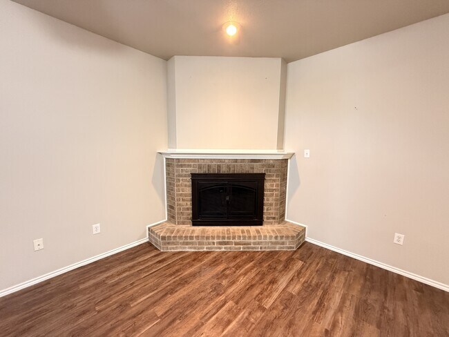 Building Photo - 6113 16th St