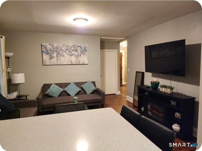 Building Photo - 183 Harlem Ave