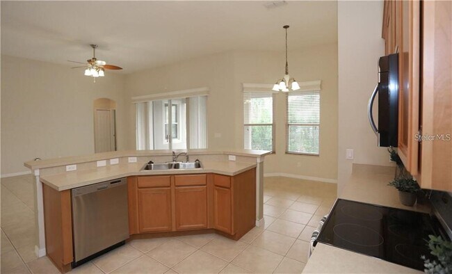 Building Photo - 93 Lett Ln