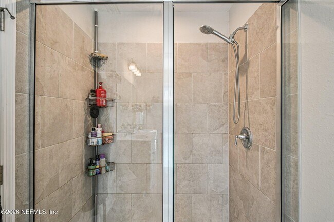 Building Photo - 13220 Cameron Vly Ct