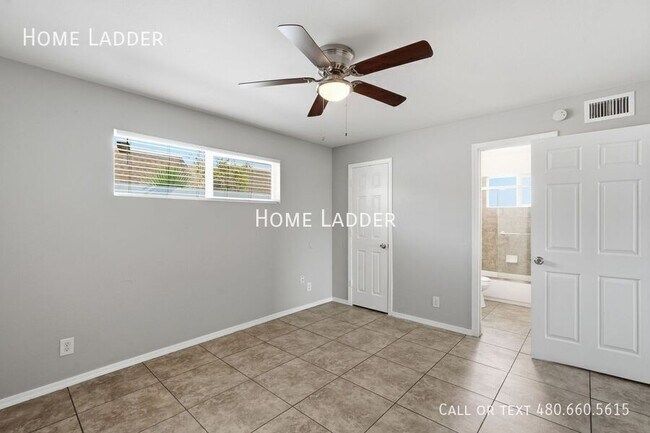 Building Photo - 6747 N 26th Ave