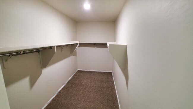 Building Photo - 19 solar panels for low electric bill!