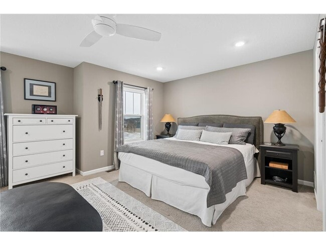 Building Photo - 8957 SW Village Loop