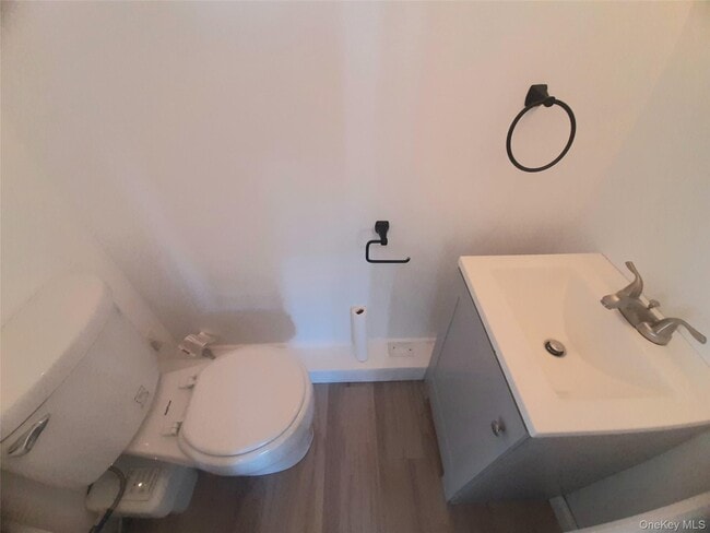 Building Photo - 178 Sylvan Lake Rd