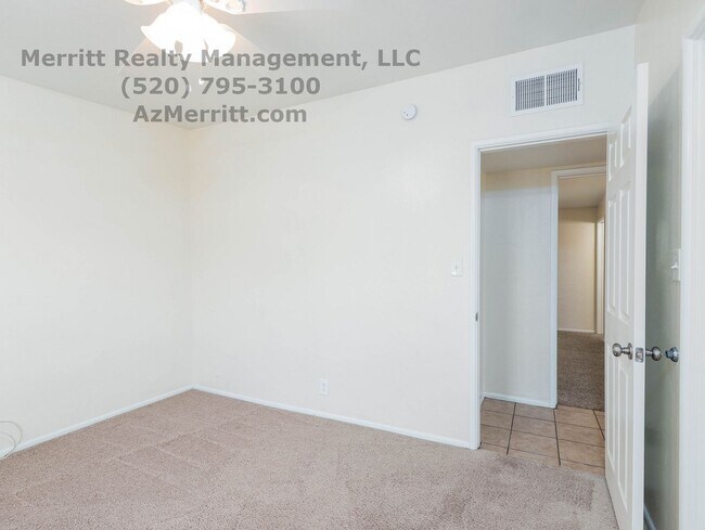 Building Photo - Now Available – Spacious 3-Bedroom, 2-Bath...