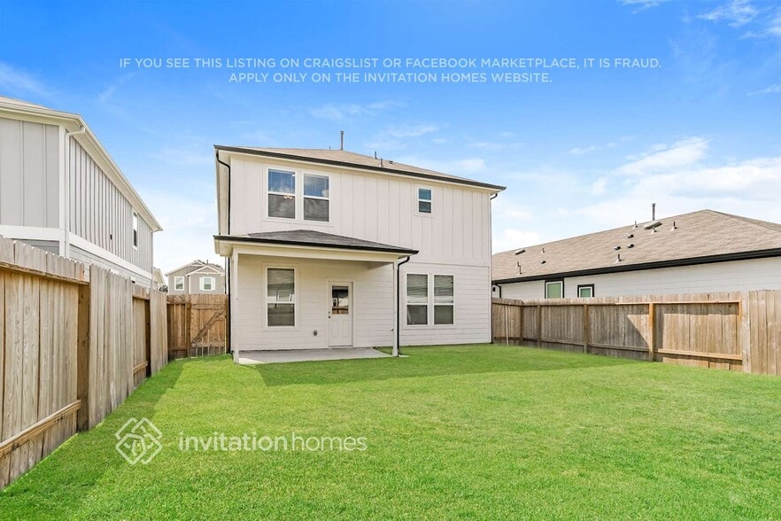 Building Photo - 24527 Red Hawthorn Trce
