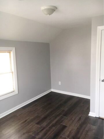 Building Photo - 258 Lee St