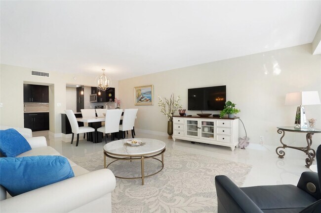 Building Photo - 3430 Galt Ocean Dr